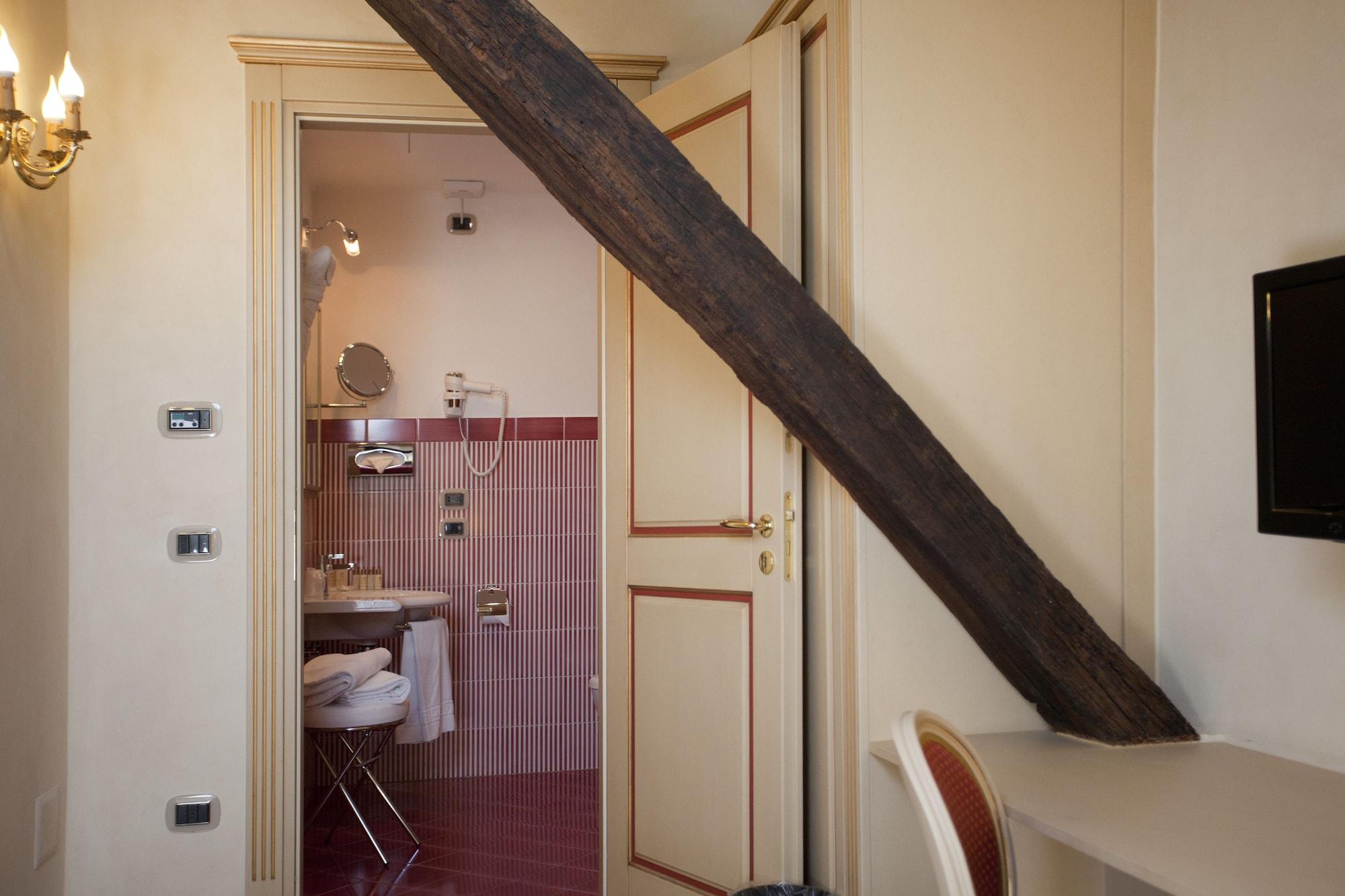Hotel Cavour Bologna Esterno foto