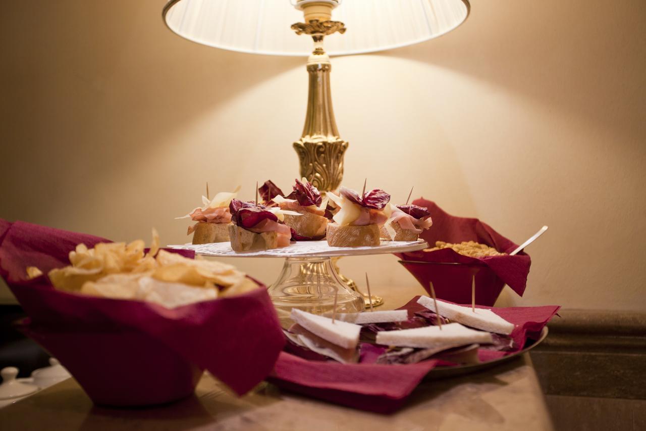 Hotel Cavour Bologna Esterno foto