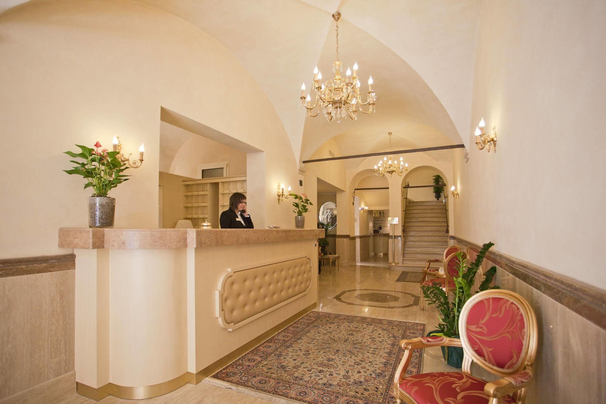Hotel Cavour Bologna Esterno foto
