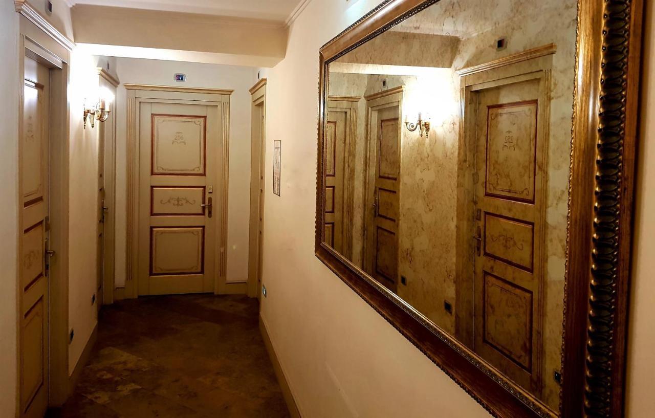 Hotel Cavour Bologna Esterno foto